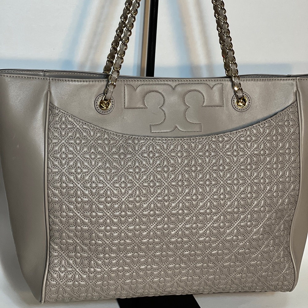 Tory Burch Gray Quilted Leather Tote - Picture 3 of 13